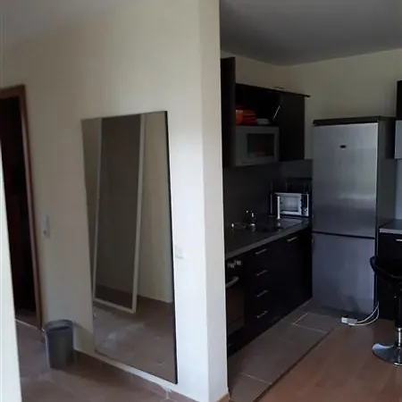 Apartment Holiday *